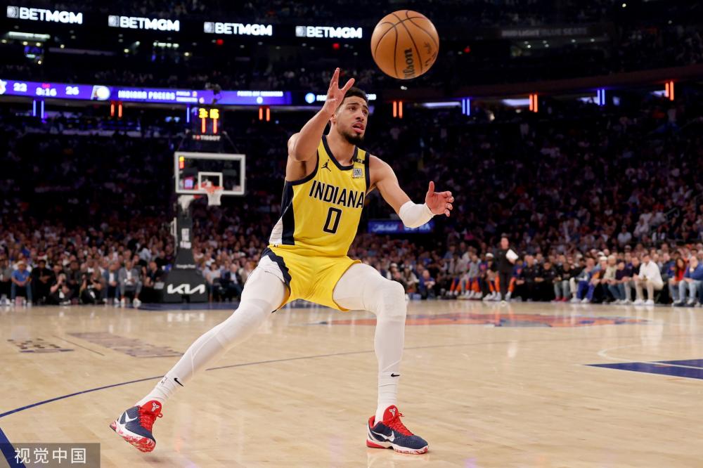 仅牵动了球 仅牵动了球