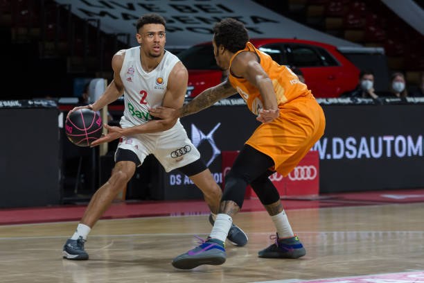 他们的青年 他们的青年