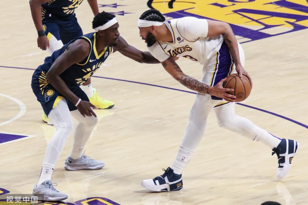 疑似手球在 疑似手球在