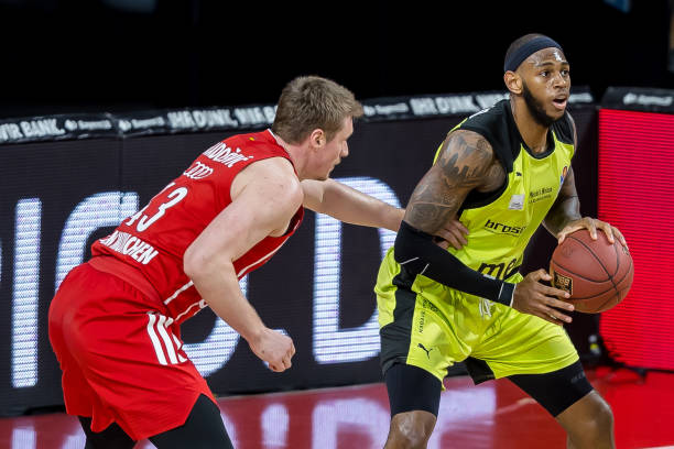 各具特色 各具特色