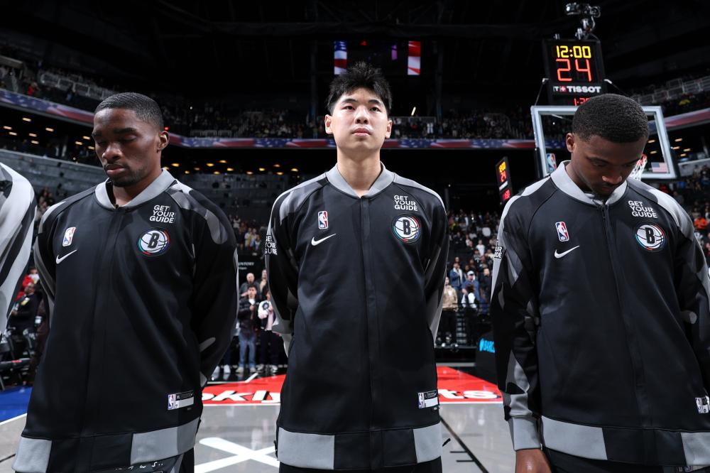 望的道路上 望的道路上