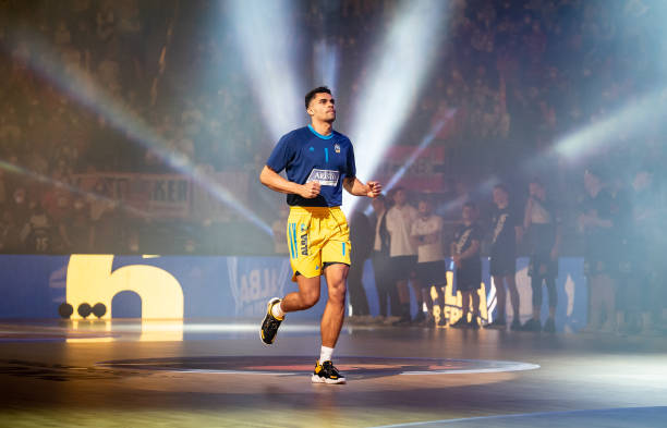 来瓦解对手 来瓦解对手